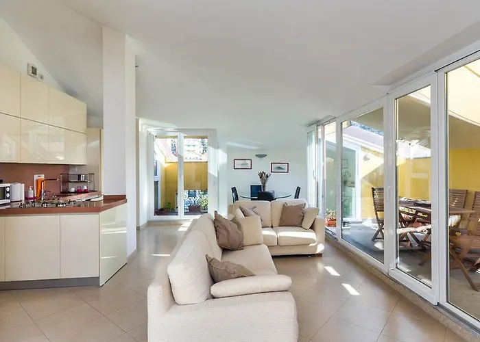 Libra Flexyrent Apartment